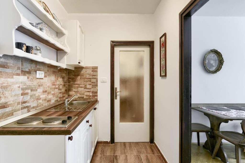 Apartman Legacy Apartment Zadar Exterior photo