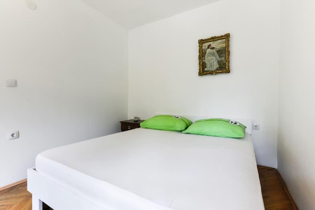 Apartman Legacy Apartment Zadar Exterior photo